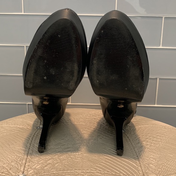 Thalia Sodi Honra Round Toe Ankle Boot; 10M - Picture 5 of 5